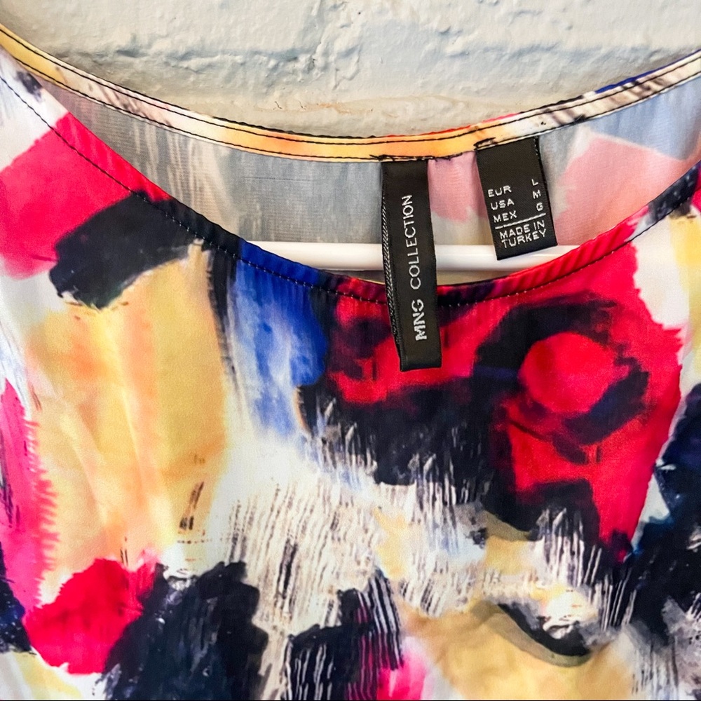 Colorful blouse, perfect for business casual or business formal! - Picture 3 of 3